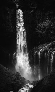 Preview wallpaper waterfall, splashes, rock, black and white