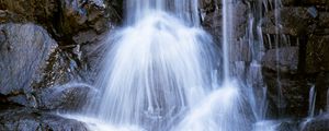 Preview wallpaper waterfall, splashes, stones, wet