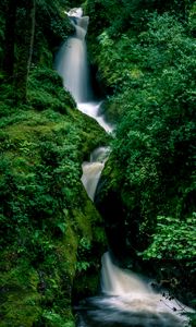 Preview wallpaper waterfall, splashes, stones, grass, moss