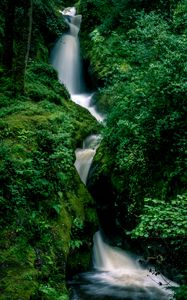 Preview wallpaper waterfall, splashes, stones, grass, moss