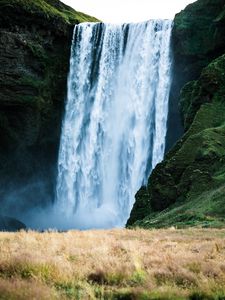 Preview wallpaper waterfall, spray, grass