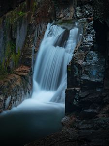 Preview wallpaper waterfall, spray, rocks, course