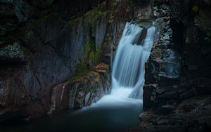 Preview wallpaper waterfall, spray, rocks, course