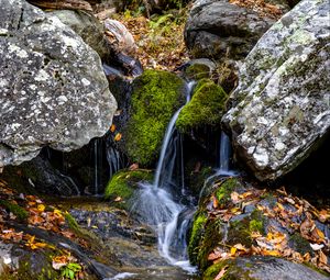 Preview wallpaper waterfall, stones, moss, leaves