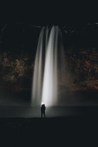 Preview wallpaper waterfall, stream, night, man