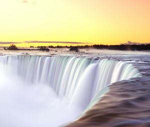 Preview wallpaper waterfall, stream, water, horizon