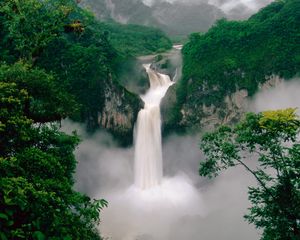 Preview wallpaper waterfall, trees, couples