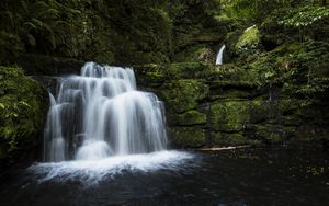 Preview wallpaper waterfall, water, cascade, rock, moss, nature