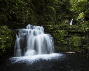 Preview wallpaper waterfall, water, cascade, rock, moss, nature