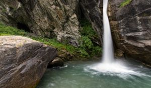 Preview wallpaper waterfall, water, spray, rocks, nature