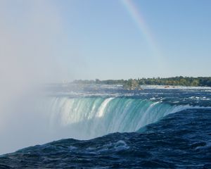 Preview wallpaper waterfall, water, stone, rainbow