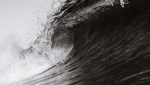 Preview wallpaper wave, bw, spray, water, crest, twisted