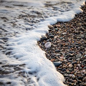 Preview wallpaper wave, foam, pebbles, beach, sea