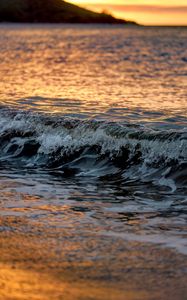 Preview wallpaper wave, sea, glare, sunset