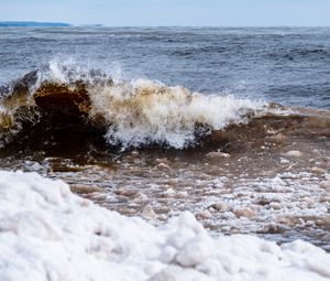 Preview wallpaper wave, splashes, sea, snow, ice