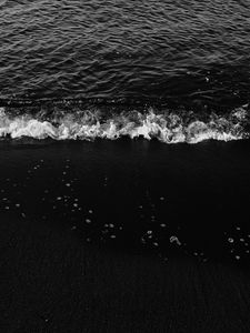 Preview wallpaper waves, bw, surf, foam, sand, dark, water, sea