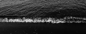 Preview wallpaper waves, bw, surf, foam, sand, dark, water, sea