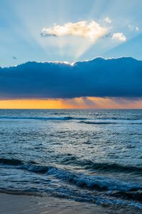 Preview wallpaper waves, coast, horizon, sky