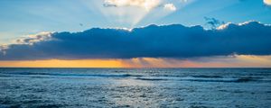 Preview wallpaper waves, coast, horizon, sky
