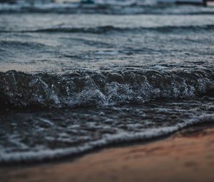 Preview wallpaper waves, coast, sea, horizon