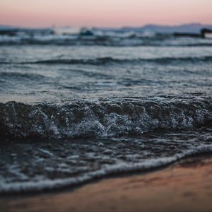 Preview wallpaper waves, coast, sea, horizon