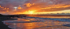 Preview wallpaper waves, foam, sunset, shore