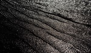 Preview wallpaper waves, glare, bw, sea