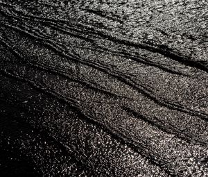 Preview wallpaper waves, glare, bw, sea