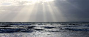 Preview wallpaper waves, glow, sky, sea