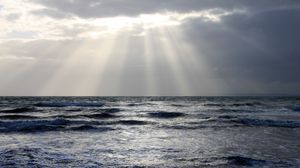 Preview wallpaper waves, glow, sky, sea
