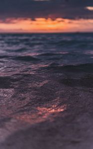 Preview wallpaper waves, ripples, sea, water, sunset