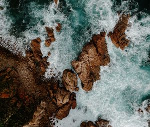 Preview wallpaper waves, rocks, water, aerial view