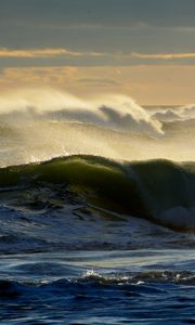 Preview wallpaper waves, sea, spray, sky