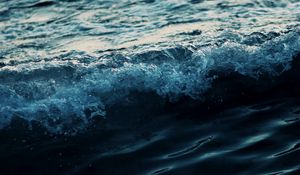 Preview wallpaper waves, sea, spray, wavy