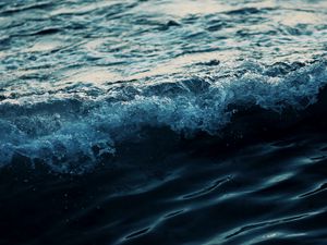 Preview wallpaper waves, sea, spray, wavy