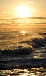 Preview wallpaper waves, sea, sun, glare