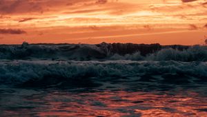 Preview wallpaper waves, sea, sunset, dusk, landscape