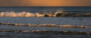 Preview wallpaper waves, sea, sunset, horizon