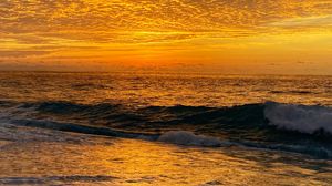 Preview wallpaper waves, sea, sunset, horizon, water