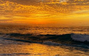 Preview wallpaper waves, sea, sunset, horizon, water