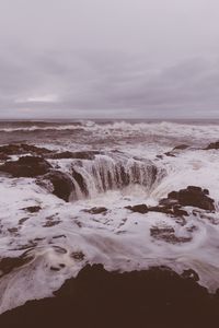 Preview wallpaper waves, sea, water, horizon