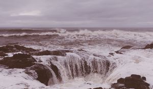 Preview wallpaper waves, sea, water, horizon