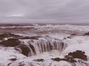 Preview wallpaper waves, sea, water, horizon
