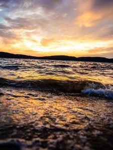 Preview wallpaper waves, shore, sunset, water, dusk