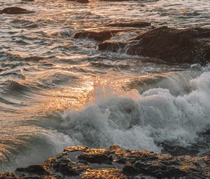 Preview wallpaper waves, spray, rocks, water, ocean