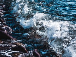 Preview wallpaper waves, spray, stones, shore