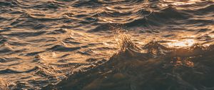 Preview wallpaper waves, spray, water, sea, body of water