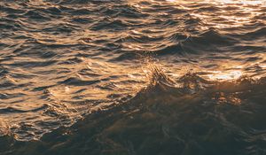 Preview wallpaper waves, spray, water, sea, body of water