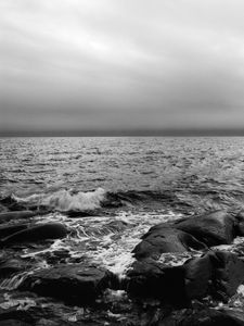 Preview wallpaper waves, stones, sea, black and white, nature, horizon