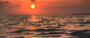 Preview wallpaper waves, sun, sunset, water, surface